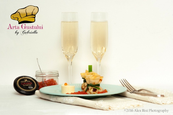 Aperitive, Arta gustului, Caviar de somon Alaska, Caviar de somon Ikura cu clatite si sampanie, Caviar Ikura Ocean Fish, Gabriella Pascaru Bisi, Ocean Fish, ton fumé; Ocean Fish