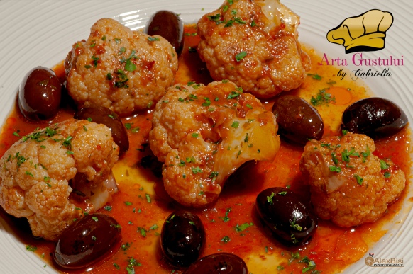 Gabriella pascaru bisi, arta gustului, creator de gust, creator de gusturi, Conopida cu masline si rosii, conopida cu masline, conopida, retete sardineze, retete din sardinia, retete italiene, retete delicioase, retete cu conopida, traditii sardinia, retete de post, retete vegane, vegan, gluten free, conopida delicioasa, retete cu legume