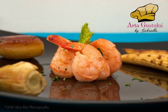 Arta gustului, Creveti trasi la tigaie cu unt de trufe baby fenicul baby porumb si cartofi noi, Creveti Vannamei, Fructe de mare, Gabriella Pascaru Bisi, Meggle Romania, Ocean Fish, Peste, Unt cu trufe Meggle