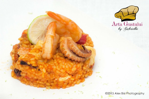 Arta gustului, Calatorii prin gusturile lumii, Creveti, Fructe de mare, Gabriella Pascaru Bisi, Ocean Fish, Orez, Paella cu fructe de mare, Peste, Rosé Terase Danubiene Vinarte, Spania