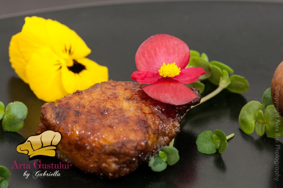 Arta gustului, Carne de pui, Gabriella Pascaru Bisi, Pepite balsamice cu tris de ciuperci si blinis cu turmeric, microgreens.ro