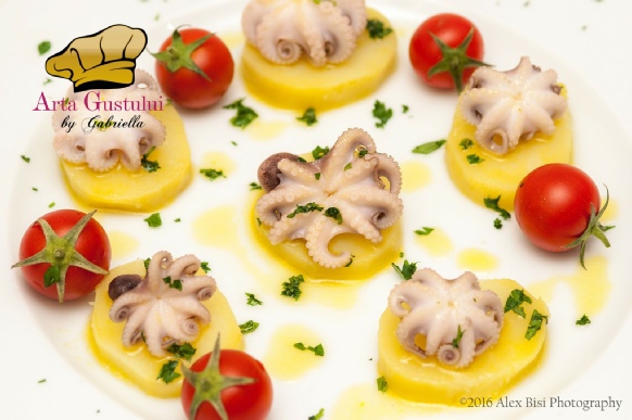 Arta gustului, Baby caracatita, Fructe de mare, Gabriella Pascaru Bisi, Naeli Dolianova, Ocean Fish, Peste, Salata din baby caracatita cartofi si sos cu citrice, Salate cu caracatita, Salate delicioase