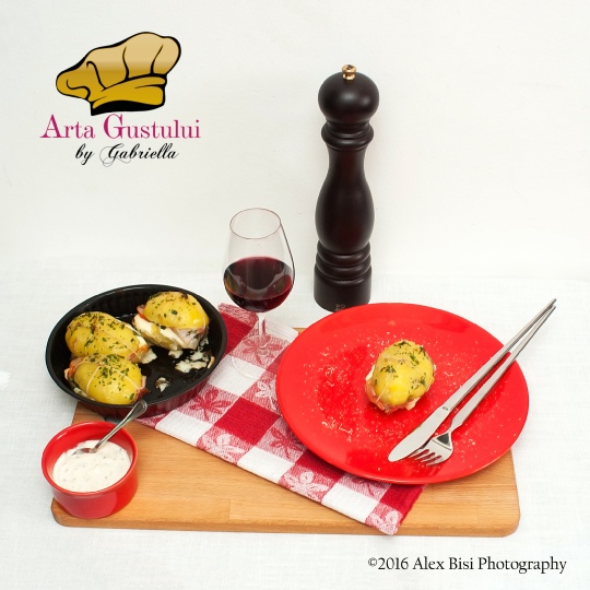 Arta gustului, Gabriella Pascaru Bisi, Hobby Chef, Meggle Alpinesse, Sandwich din cartofi cu bacon cascaval afumat Parmezan si sos din hrean cu maioneza, Traditii elvetiene