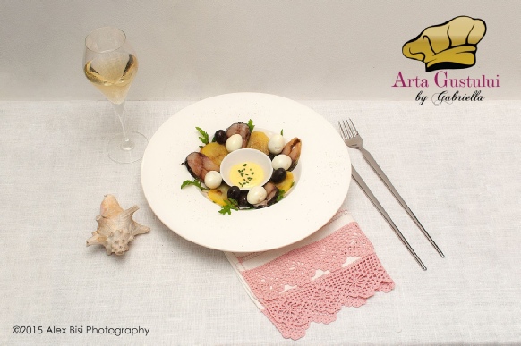 Aperitiv, Aperitiv din macrou afumat cartofi oua de prepelita cu maioneza din lime si reductie din Cabernet, Aperitive, Arta gustului, Gabriella Pascaru Bisi, Hobby Chef, Ocean Fish