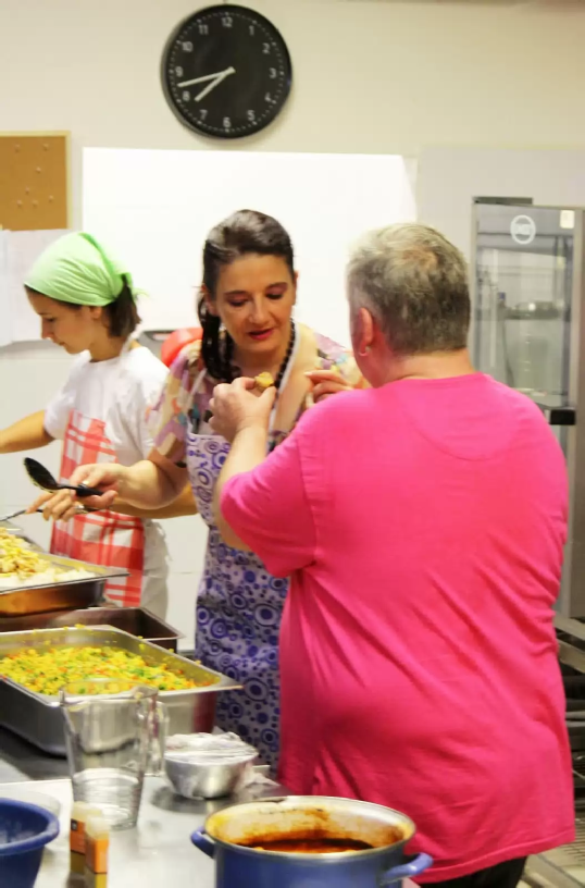 Kitchen on fire – Vip’s mysterious cooking