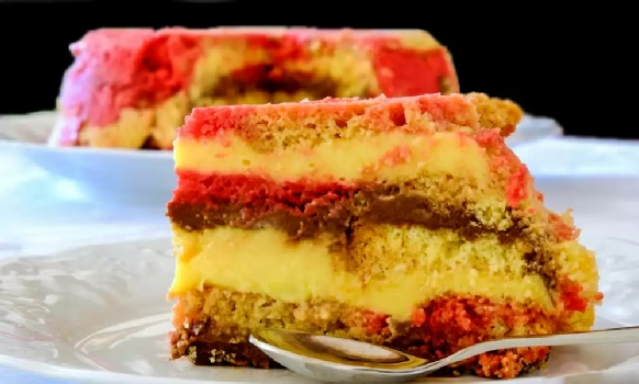 Desert Zuppa Inglese Arta Gustului, Gabriella Pascaru Bisi, Desert, Gastronomie italiana, Gastronomie Renascentista, Isabella d'Este, Istorii gastronomice, Italia, Mantova, Marcheza Gonzaga, Supa, Tort Rosa Mantovana, Zuppa Inglese