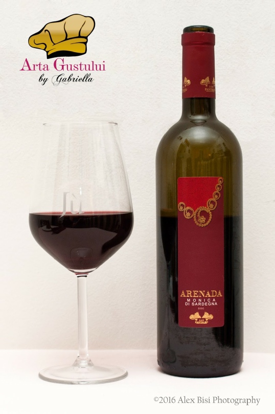 Vin rosu Arenada Monica di Sardegna de la casa Dolianova Arenada Dolianova, Arta gustului, Carne, Gabriella Pascaru Bisi, Medalioane trase in unt cu trufe pe pat de risotto Arenada, Meggle, risotto, Risotto Arenada, Unt cu trufe Meggle