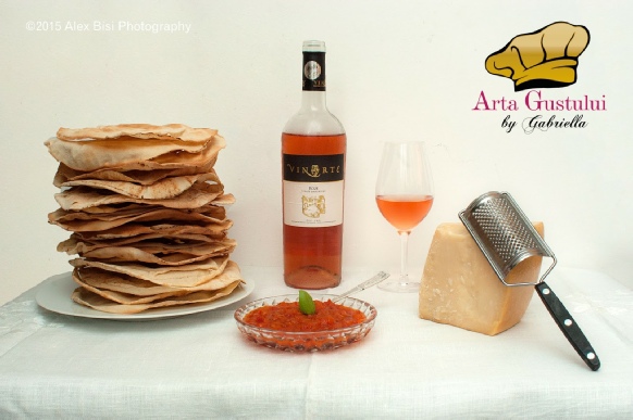 Ragù de ceapa cu paine sardiniana si Grana Padano Arta gustului, Gabriella Pascaru Bisi, Grana Padano Galbani, Legume & Zarzavaturi, Paine pistoccu, Paine sardiniana, Ragu, Ragu de ceapa, Rosé Vinarte, Ragù de ceapa cu paine sardiniana si Grana Padano