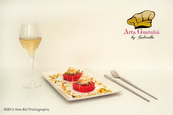 Salata de creveti cu maioneza de citrice, pe pat de grapefruit roz si mix de alune si fructe confiate Aperitive, Arta gustului, Gabriella Pascaru Bisi, Hobby Chef, Ocean Fish, Salata de creveti cu maioneza de citrice pe pat de grapefruit roz si mix de alune si fructe confiate, Salate