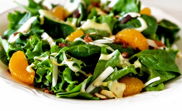 Salata din spanac si portocale Arta Gustului, Gabriella Pascaru Bisi, salate, 5 salate delicioase pentru o vara sanatoasa