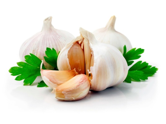 Usturoi Arta Gustului, Gabriella Pascaru Bisi, antibiotic natural, arta de a trai sanatos, remedii naturale, tinctura de usturoi, Usturoi, Usturoiul – unul dintre cele mai puternice antibiotice naturale