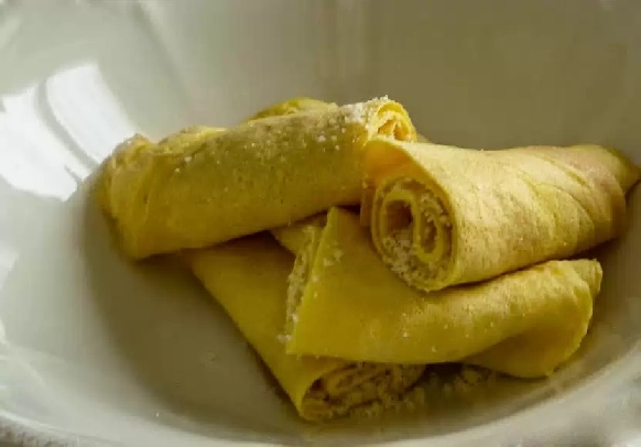 Rulouri de clatite Arta Gustului, Gabriella Pascaru Bisi, istorii enogastronomice,Calatorii prin gusturile lumii, Din Americi pana in vechia Europa,un tubercul care a cucerit lumea