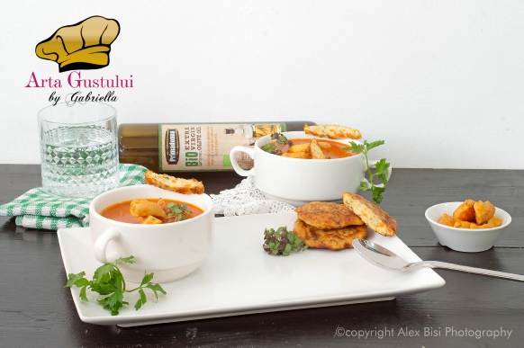 Supa crema de rosii, legume si piept de pui cu olanase din cartofi Arta gustului, Gabriella Pascaru Bisi, educatie alimentara, Supa crema de rosii, legume si piept de pui cu olanase din cartofi, paine si maine, Lidl Romania, Microgreens