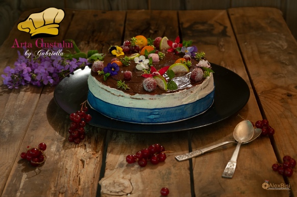 Tort cu dublu ganache din ciocolata alba, capsuni si lime Arta gustului, Desert, Deserturi delicioase,Tort cu dublu ganache din ciocolata alba, capsuni si lime, Gabriella Pascaru Bisi, Myria, Nestlé Dessert, Whirpool